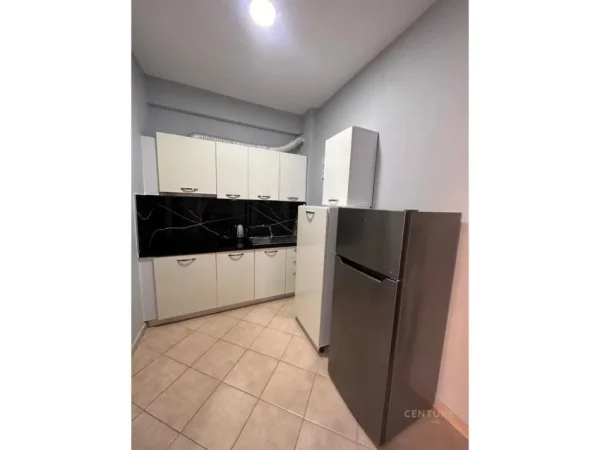 Vlore, shitet apartament 1+1+Ballkon Kati 5, 54 m² 77.000 € 