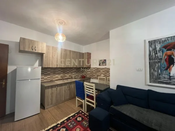 Tirane, jepet me qera apartament 1+1 Kati 5, 79 m² 350 € 