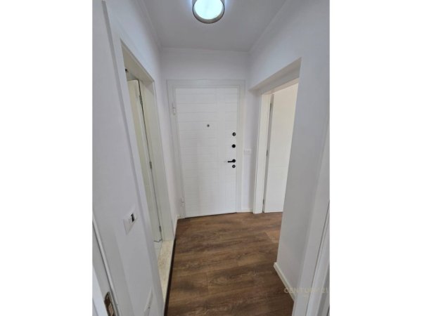 Tirane, shitet apartament 1+1 Kati 4, 35 m² 91.000 € (Ali Demi)
