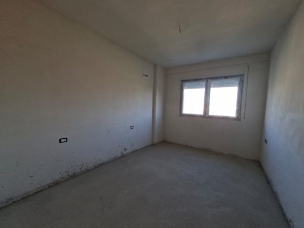 SHITET: 2+1+2wc & 1 Bllk. te Bollshem 📍(Paskuqan - Kompleksi Platinium 1 🔥) 118,000€ | 1200€/m2 - NDERTIM V.2026 ✨️