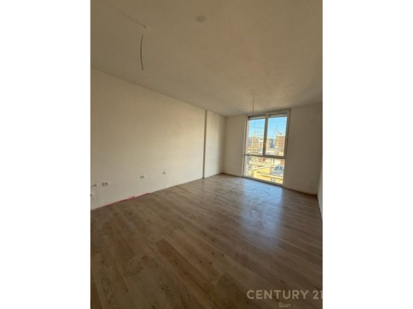 Tirane, shitet apartament 1+1 Kati 4, 62 m² 86.000 € 