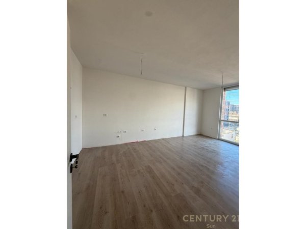 Tirane, shitet apartament 1+1 Kati 4, 62 m² 86.000 € 