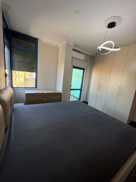 Tirane, jepet me qera apartament 2+1+Ballkon Kati 6, 120 m² 750 € (RRUGA E ELBASANIT)