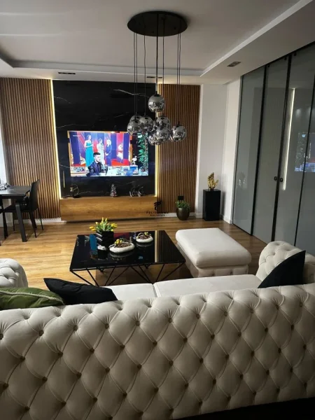 Tirane, shitet apartament 2+1 Kati 3, 100 m² 435.000 € (BLLOKU)