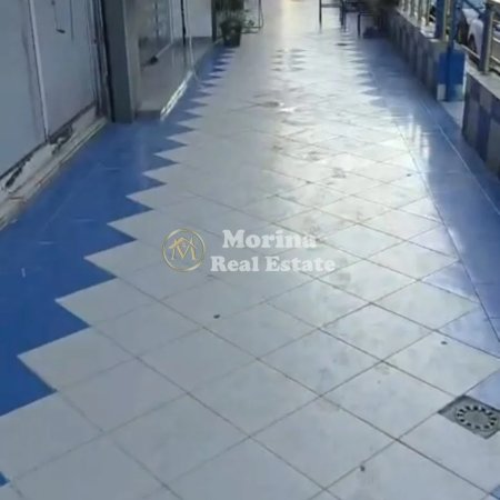 Tirane, shitet ambjent biznesi Kati 1, 32 m² 84.000 € (Rruga e Durresit)