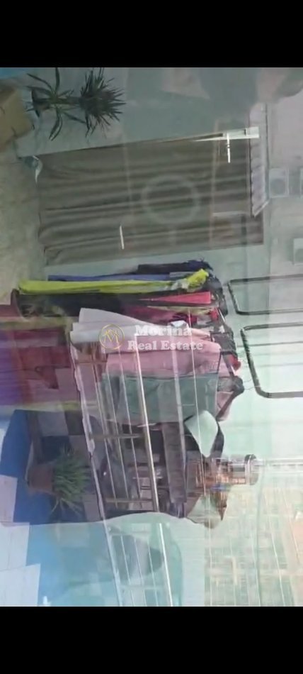 Tirane, shitet ambjent biznesi Kati 1, 32 m² 84.000 € (Rruga e Durresit)