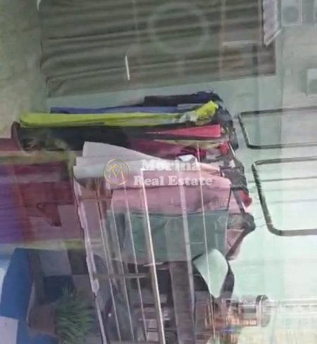 Tirane, shitet ambjent biznesi Kati 1, 32 m² 84.000 € (Rruga e Durresit)