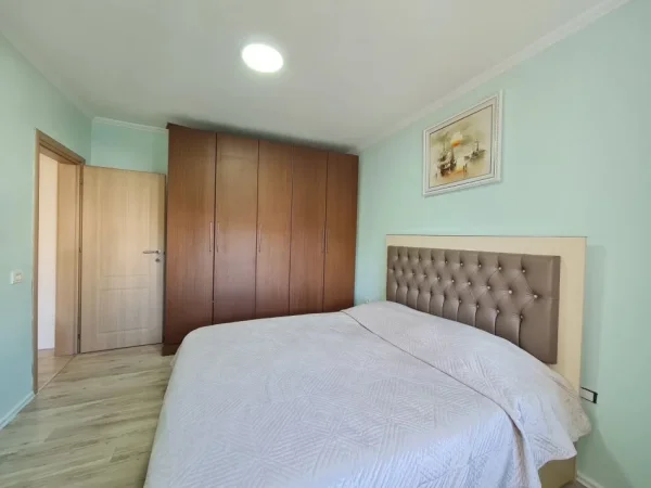 Tirane, shitet apartament 1+1 Kati 3, 44 m² 88.000 € (ALI DEMI)