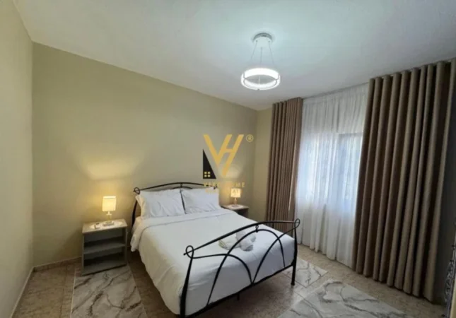 Tirane, jepet me qera apartament 2+1+Ballkon Kati 1, 65 m² 500 € (SHKOZE)