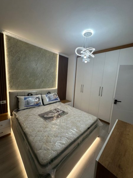 Tirane, shitet apartament 1+1 Kati 4, 55 m² 95.000 € (Misto Mame)
