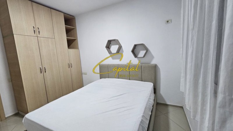 Tirane, jepet me qera apartament 1+1 Kati 5, 68 m² 400 € (ASTIR)