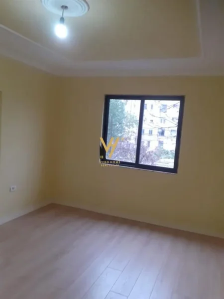 Tirane, shitet apartament 1+1+Ballkon Kati 2, 53 m² 95.000 € (ALLIAS)