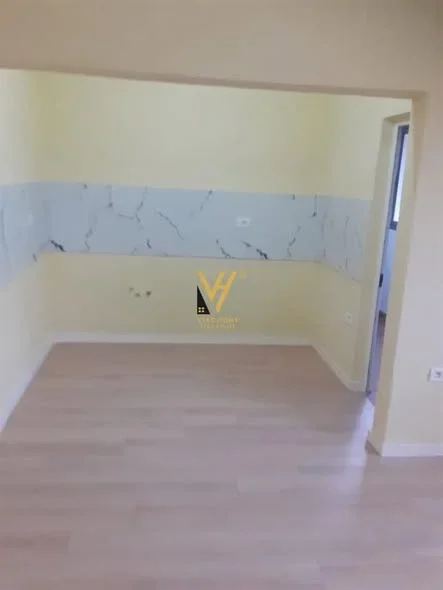 Tirane, shitet apartament 1+1+Ballkon Kati 2, 53 m² 95.000 € (ALLIAS)