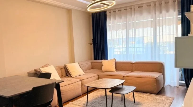 Tirane, jepet me qera apartament 2+1 Kati 7, 111 m² 650 € (ASTIR)