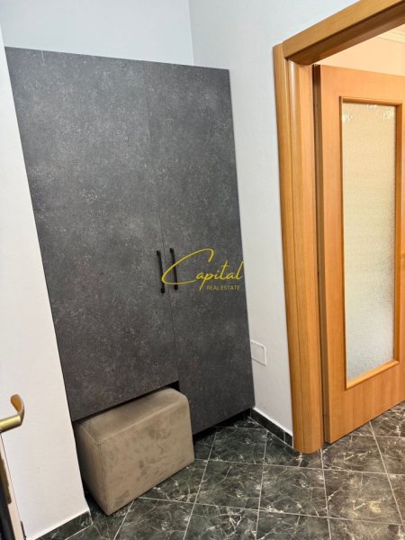 Tirane, jepet me qera apartament 2+1 Kati 6, 120 m² 750 € (RRUGA E ELBASANIT)