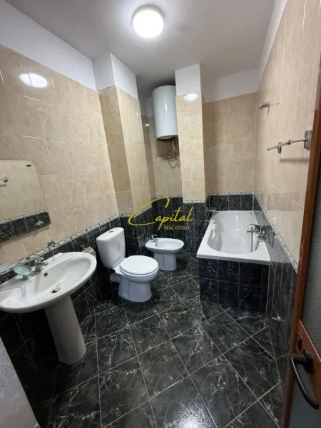 Tirane, jepet me qera apartament 2+1 Kati 6, 120 m² 750 € (RRUGA E ELBASANIT)