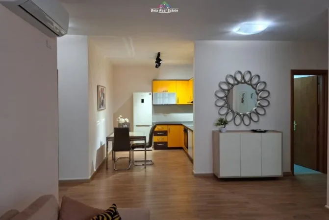 Tirane, jepet me qera apartament 2+1 Kati 3, 120 m² 850 € (Rruga Eduart Mano)