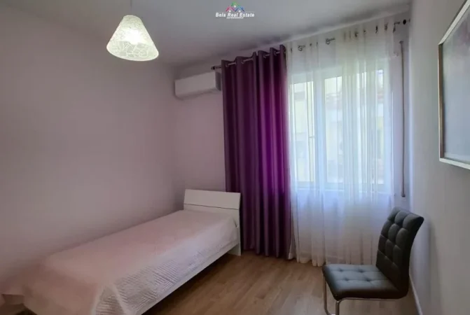 Tirane, jepet me qera apartament 2+1 Kati 3, 120 m² 850 € (Rruga Eduart Mano)