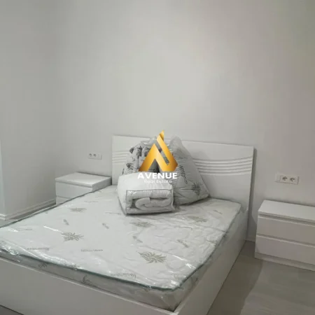 Tirane, jepet me qera apartament 1+1+Ballkon Kati 2, 70 m² 600 € (FEIZI HIZMO)