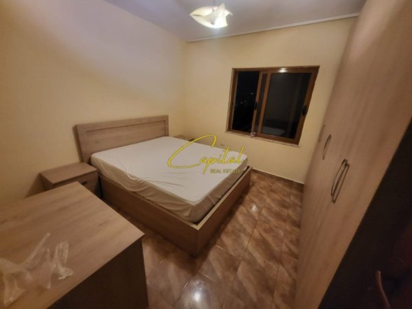 Tirane, jepet me qera apartament 2+1 Kati 2, 100 m² 450 € (ISH TREGU ELEKTRIK)