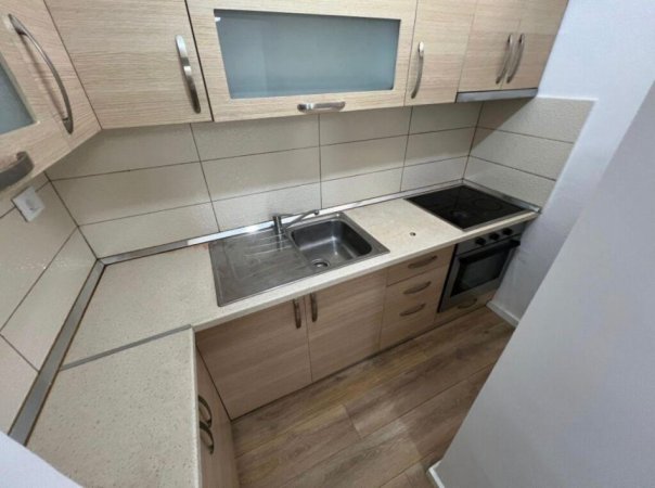 Tirane, shitet apartament 2+1 Kati 4, 80 m² 245.000 € (Myslym Shyri)