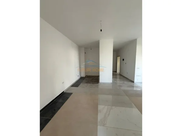 Tirane, shitet apartament 2+1 Kati 4, 115 m² 149.000 € (Casa Italia)