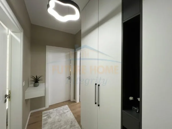 Tirane, jepet me qera apartament 2+1 Kati 6, 67 m² 615 € (Porcelani)