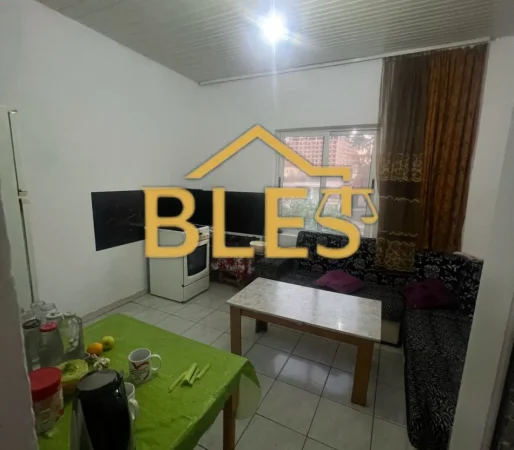 Tirane, jepet me qera Vile 3+1+Ballkon Kati 2, 100 m² 600 € (Tahir Dizdari)