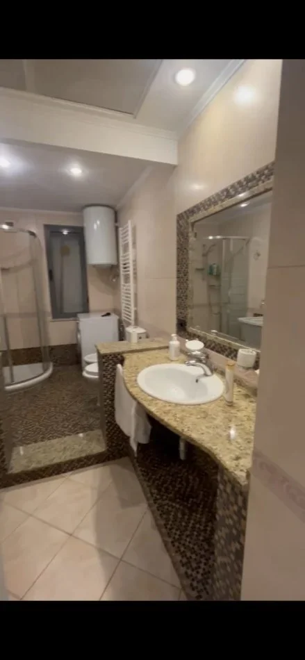 Tirane, shitet apartament 1+1+Ballkon Kati 7, 112 m² 360.000 € (9-KATESHET)