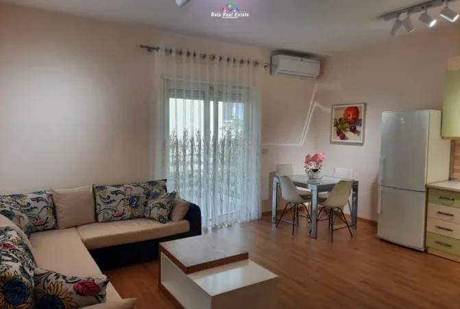 Tirane, jepet me qera apartament 2+1 Kati 2, 115 m² 830 € (Rruga Eduart Mano)