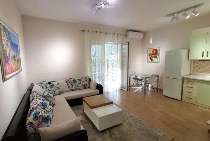 Tirane, jepet me qera apartament 2+1 Kati 2, 115 m² 830 € (Rruga Eduart Mano)