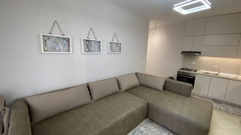 Tirane, jepet me qera apartament 1+1+Ballkon Kati 3, 80 m² 35 € (Ndre Mjeda)