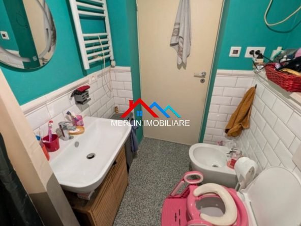 Tirane, shitet apartament 2+1+Ballkon Kati 3, 75 m² 169.000 € (RRUGA YLBERE BYLYKBASHI,RRUGA E KAVAJES.)