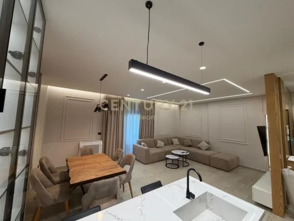 Tirane, jepet me qera apartament 2+1+Ballkon Kati 1, 125 m² 1.700 € 