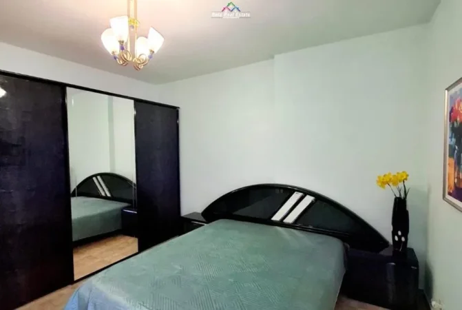 Tirane, jepet me qera apartament 1+1 Kati 3, 65 m² 570 € (RRugaTish Dahia)