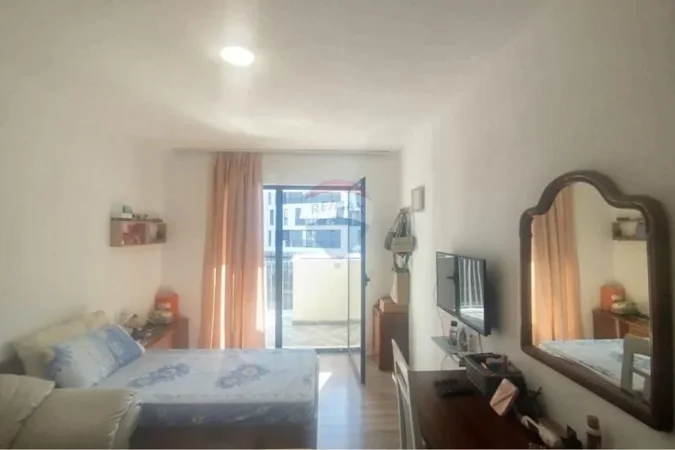 Tirane, shitet apartament 3+1+Ballkon Kati 2, 149 m² 206.000 € (5 Maji)