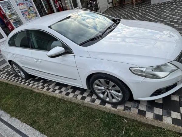Tirane, shes makine Volkswagen Passat CC Nafte, e bardhë automatik 258.124 km