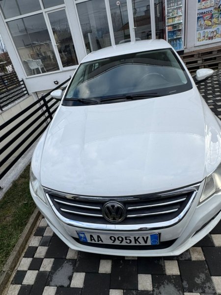 Tirane, shes makine Volkswagen Passat CC Nafte, e bardhë automatik 258.124 km