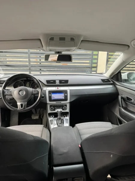 Tirane, shes makine Volkswagen Passat CC Nafte, e bardhë automatik 258.124 km