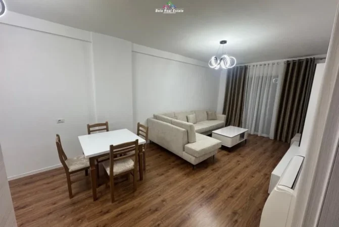 Tirane, jepet me qera apartament 1+1+Ballkon Kati 3, 82 m² 650 € (Rruga Dritan Hoxha)