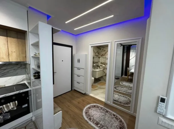 Tirane, jepet me qera apartament 1+1 , 75 m² 500 € (Kamëz)