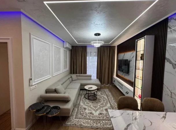 Tirane, jepet me qera apartament 1+1 , 75 m² 500 € (Kamëz)