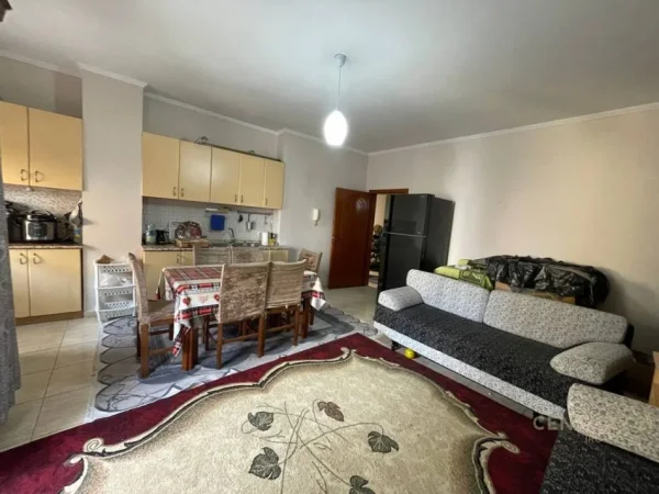 Tirane, shes apartament 2+1+Aneks+Ballkon Kati 2, 112 m² 189.000 € 