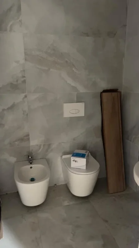 Tirane, shitet apartament 2+1 Kati 2, 84 m² 104.500 € (Univers City)