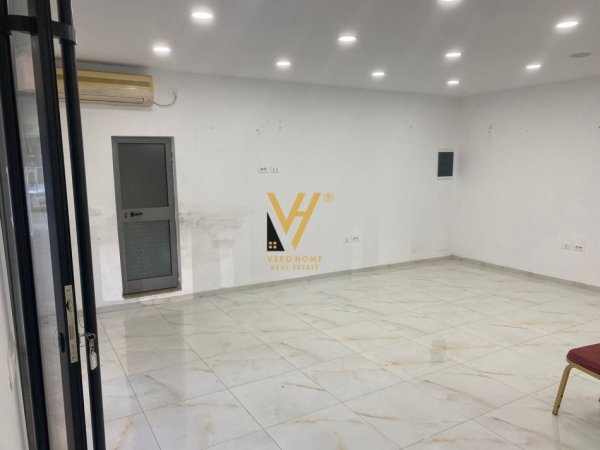 Tirane, shitet dyqan Kati 0, 48 m² 170.000 € (IRFAN TOMINI , VASIL SHANTO)