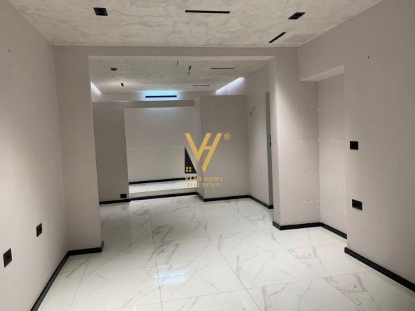 Tirane, jepet me qera ambjent biznesi Kati 0, 85 m² 1.000 € (STADIUMI DINAMO)