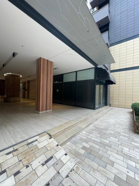 Tirane, jepet me qera ambjent biznesi Kati 0, 166 m² (Rruga Panorama)