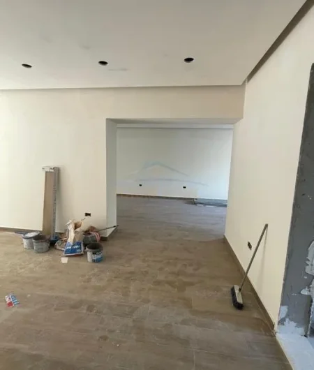 Tirane, shitet apartament 2+1 Kati 0, 90 m² 170.000 € (oxhaku)