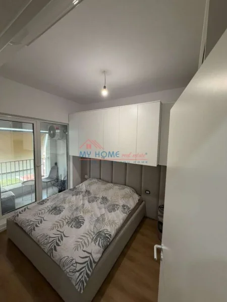 Tirane, shitet apartament 1+1+Ballkon Kati 7, 53 m² 105.000 € (Ali Demi)