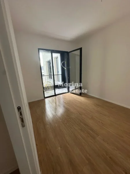 Tirane, jepet me qera shtepi 2+1 Kati 2, 68 m² 550 € (Rruga Jordan Misja)
